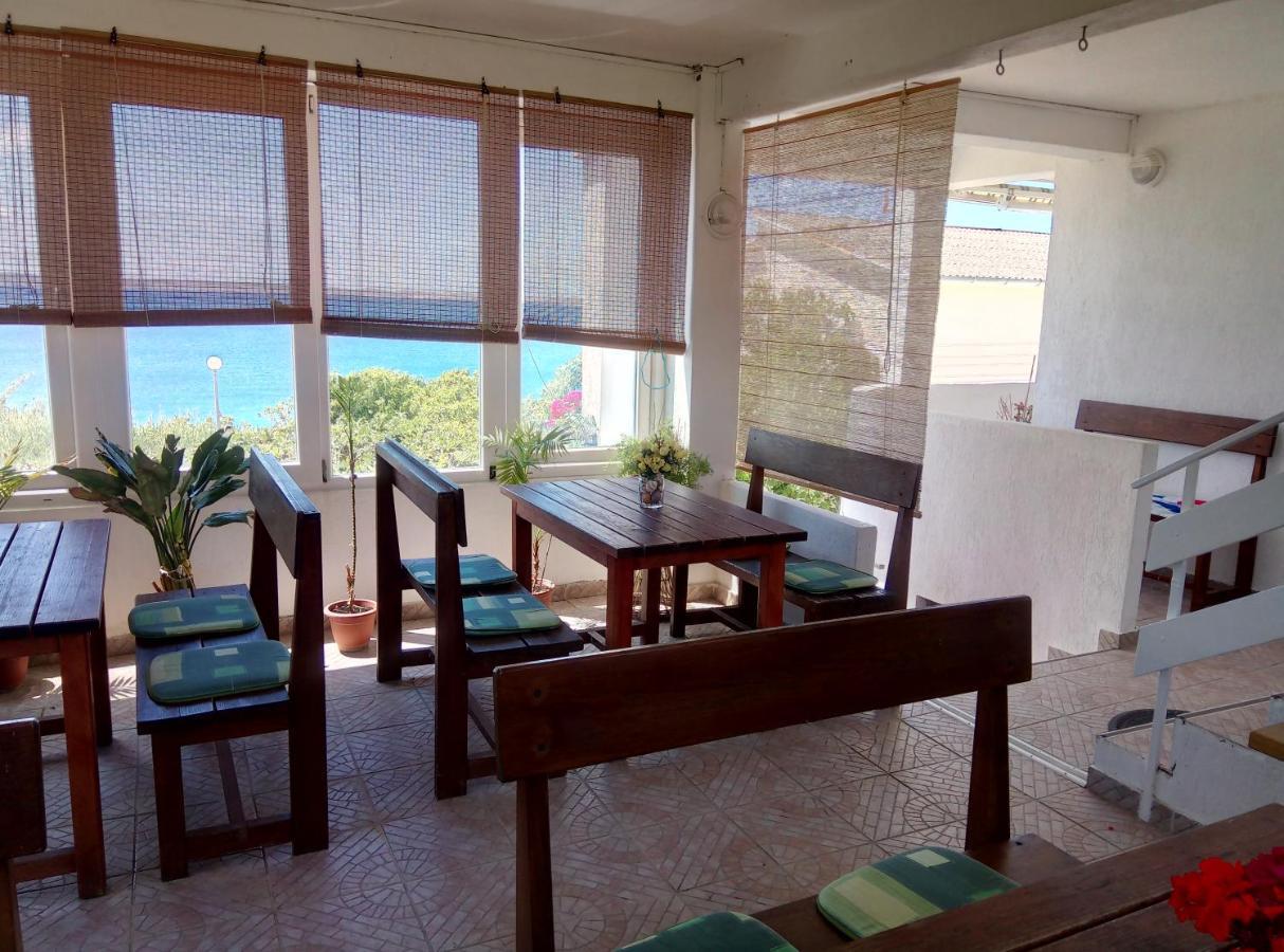 Apartments Galeb Rtina Eksteriør billede